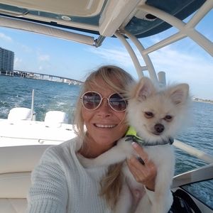 Meet your Posher, Crickett